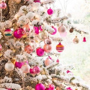 MERRY CHRISTMAS 🌲 & HAPPY HANUKKAH  🕎